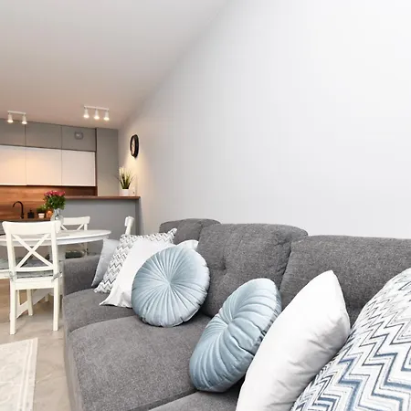 Totu Home Apartament Z Balkonem - Srodmiescie Gdynia * Гдыня