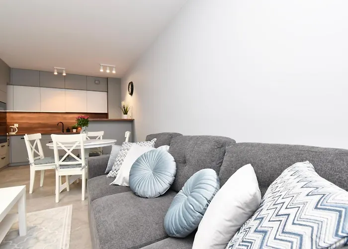 Totu Swietego Piotra Centre * غدينيا